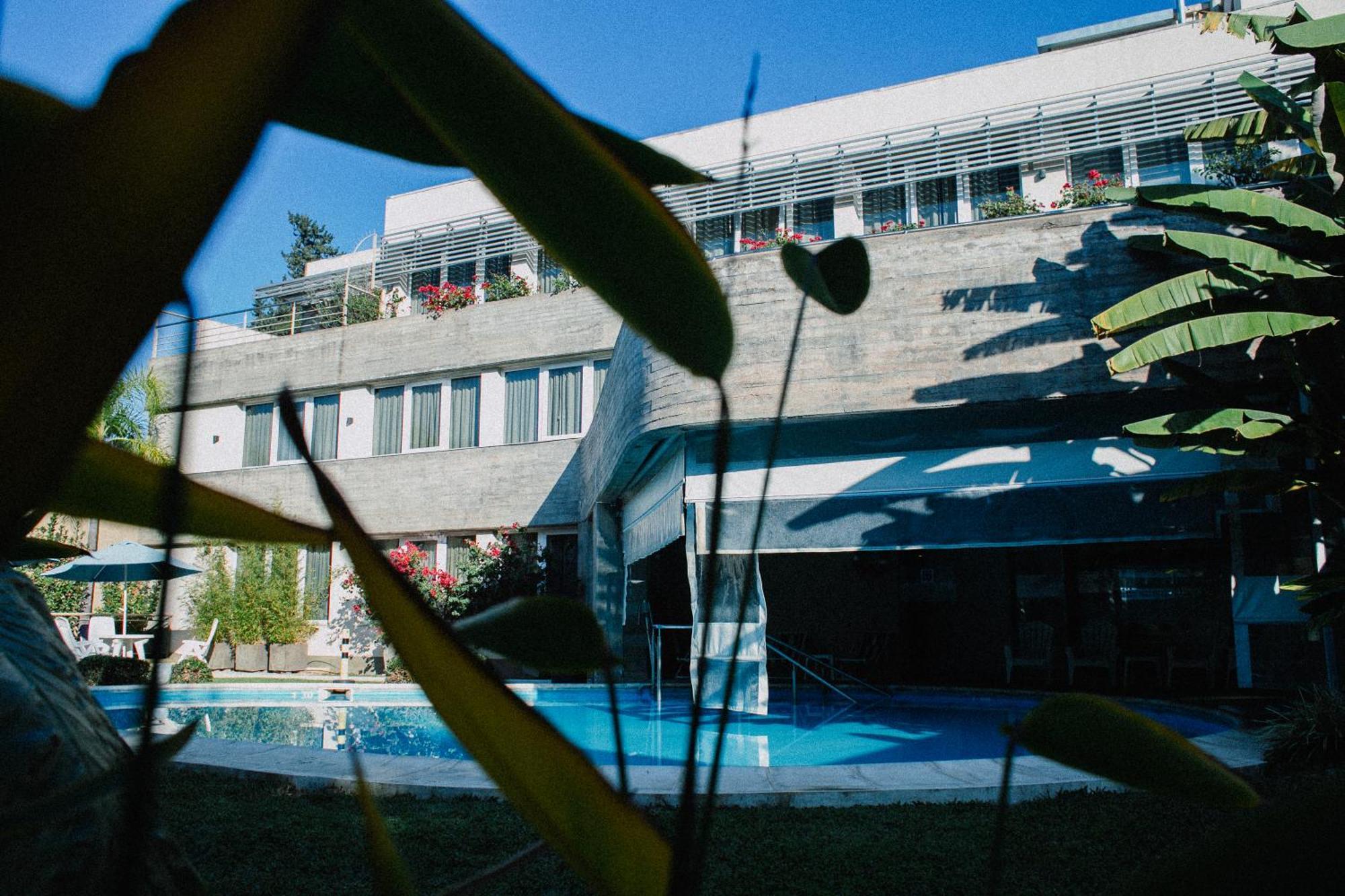 Howard Johnson Hotel Йерба-Буэна Экстерьер фото